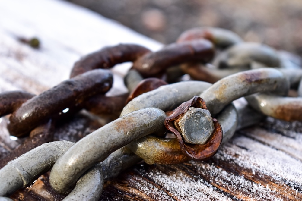 Frozen chains